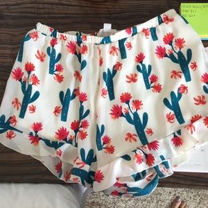 Peach love cactus shorts